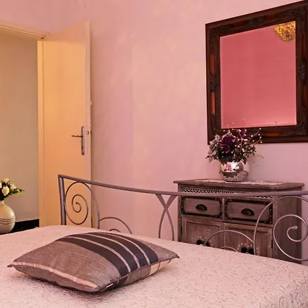 Apartment Ambroz *