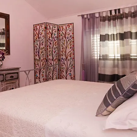 Ambroz Apartman Vela Luka