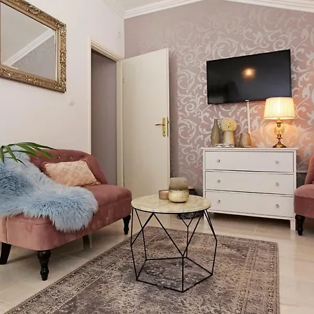Ambroz Apartment